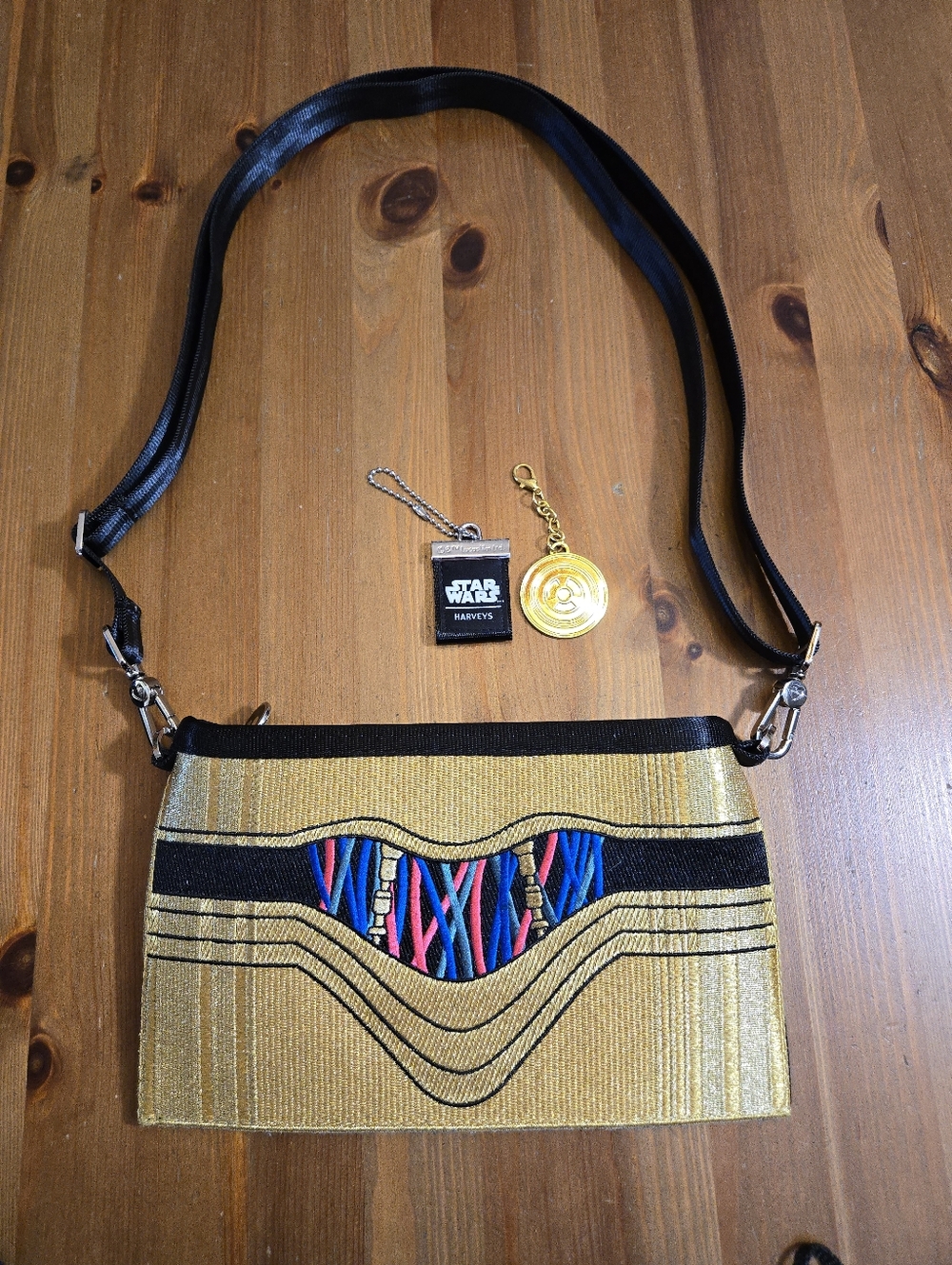 Harvey's X Star Wars C-3PO Hip Pack Small Crossbody Gold And Black